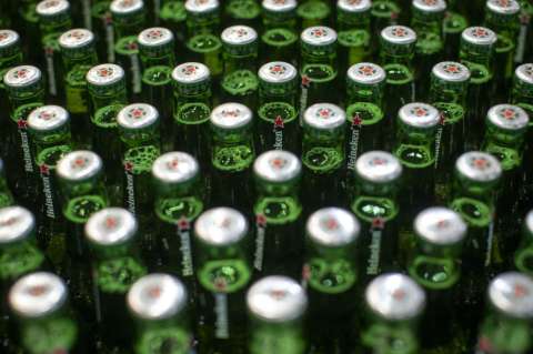 ¡Ojo! Se hacen pasar por Heineken en cadenas de WhatsApp