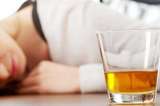 Estudiantes que consumen alcohol en Bogotá lo comenzaron a hacer antes de los 10 años