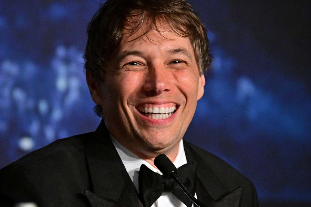 Cannes (France), 25/05/2024.- Sean Baker, winner of the 'Palme D'Or' Award for 'Anora,' attends the Palme D'Or winner press conference of the 77th annual Cannes Film Festival, in Cannes, France, 25 May 2024. The film festival runs from 14 to 25 May 2024. (Cine, Francia) EFE/EPA/Kristy Sparow / POOL *** Local Caption *** CANNES, FRANCE - MAY 25: Karla Sofía Gascón, winner of the 'Best Actress' Award for 'Emilia Perez,' attends the Palme D'Or winner press conference at the 77th annual Cannes Film Festival at Palais des Festivals on May 25, 2024 in Cannes, France. (Photo by Kristy Sparow/Getty Images)