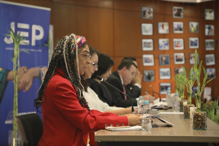 El reclutamiento y la violencia sexual al interior de las Farc, según detalla la JEP