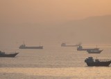 El comercio mundial respira: repunta el tráfico marítimo en el estrecho de Ormuz