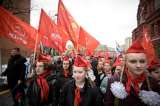 Con flores y en plena guerra, celebraron en Rusia el cumpleaños de Lenin