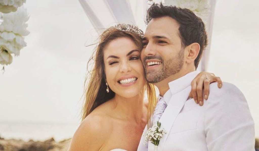 Nataly Umaña y Alejandro Estrada, su esposo.