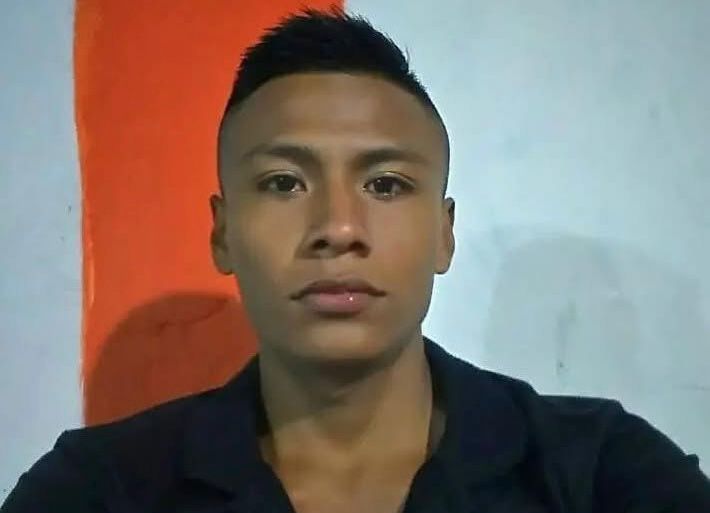 James Tomás Guanga Quelal fue asesinado en el casco urbano de Ricaurte mientras se movilizaba en su vehículo.