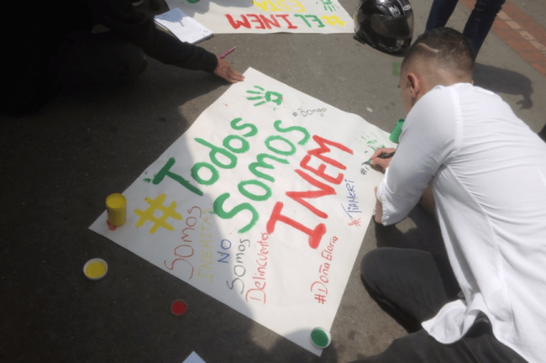 INEM no le enseñó a Alejandra a golpear: carta de profesor sobre violencia escolar