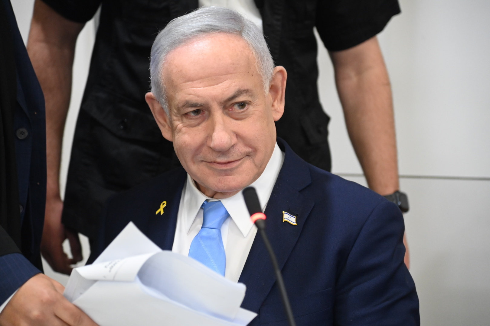 Tel Aviv (Israel), 12/03/2025.- Israeli Prime Minister Benjamin Netanyahu attends his trial on corruption charges at the district court in Tel Aviv, Israel, 12 March 2025. EFE/EPA/Yair Sagi / POOL