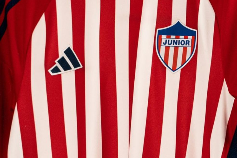 Junior de Barranquilla presentó su camiseta para la temporada 2024.