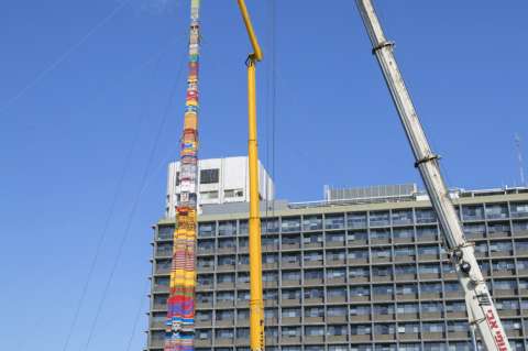 En imágenes: Construyen la torre de Lego más grande del mundo