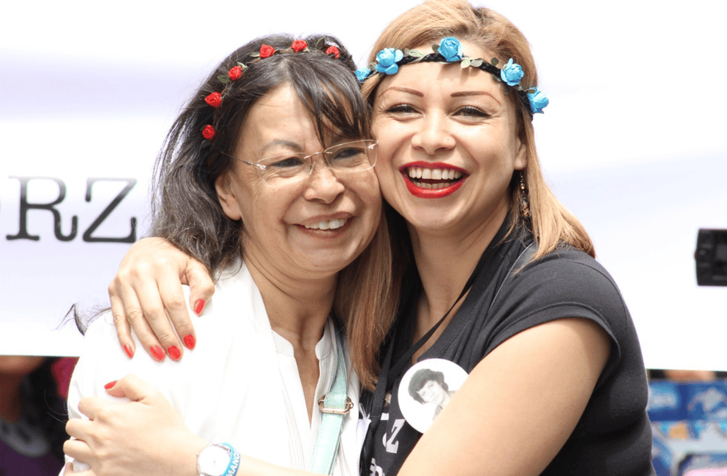 El legado lo llevará su hija Andrea Torres. Le pidió a su madre fuerzas para continuar.