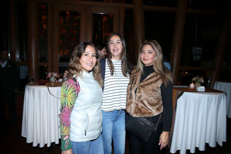Fabiola Ponce, Analí Salazar y Sofía Shimabuku