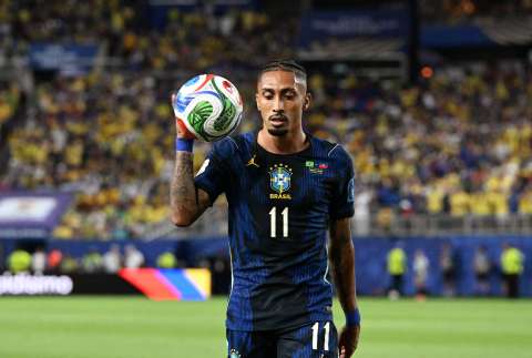 Mundial 2026: la lesión de Raphinha encendió las alarmas en Brasil