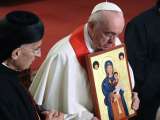 Chipre dice que el papa Francisco regresará a Roma con 50 migrantes