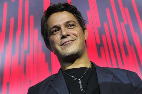 Documental de Alejandro Sanz llega a las salas de cine de Colombia