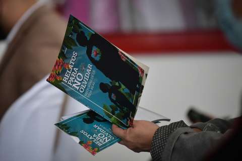 El libro que honra la memoria de los y las desaparecidas en Guaviare