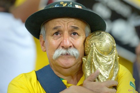 Cuando el fútbol apaga las luces