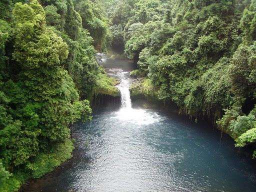 Este pequeño pueblo en la Isla Bioko en Guinea Ecuatorial completa nuestra lista de los cinco lugares más lluviosos del mundo.