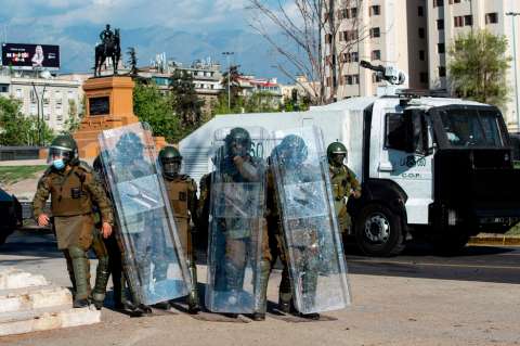 Chile acelera para reformar su cuestionado cuerpo policial de Carabineros