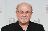 Seis meses después de su agresión, Salman Rushdie publica “Ciudad Victoria”