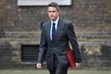 May destituye al ministro de Defensa, Gavin Williamson