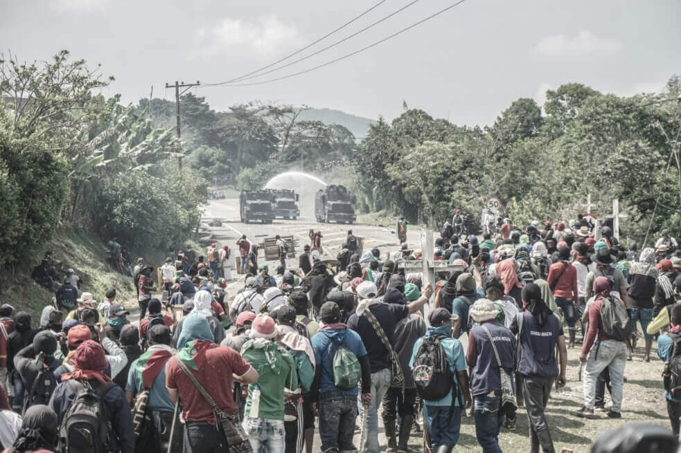 Mientras que Duque dice que no irá a Cauca mientras se mantengan las vías de hecho, las comunidades se mantienen en su posición. / Cortesía