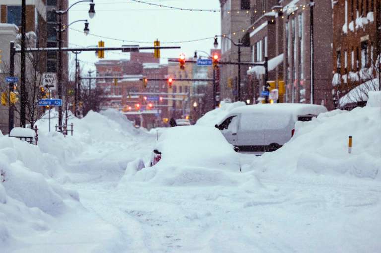 Los muertos por la tormenta en el condado Erie seguramente superarán los de la borrasca de Buffalo de 1977, cuando casi 30 personas fallecieron.