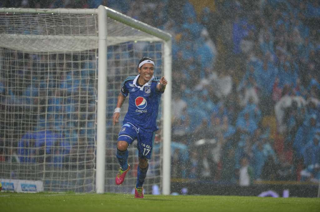 Futbolista colombiano, delantero de Millonarios en el partido ante Águilas Doradas por la fecha once de la Liga Postobón I 2014.