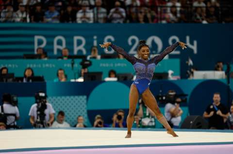 La increíble historia de Simone Biles: la gimnasta que recuperó la sonrisa