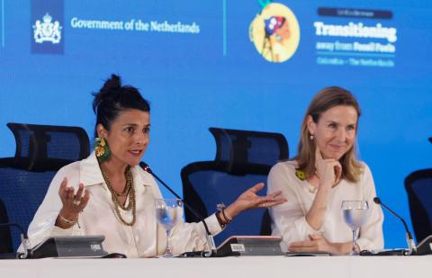 De Santa Marta a Tuvalu: así cerró la conferencia sobre combustibles fósiles en Colombia