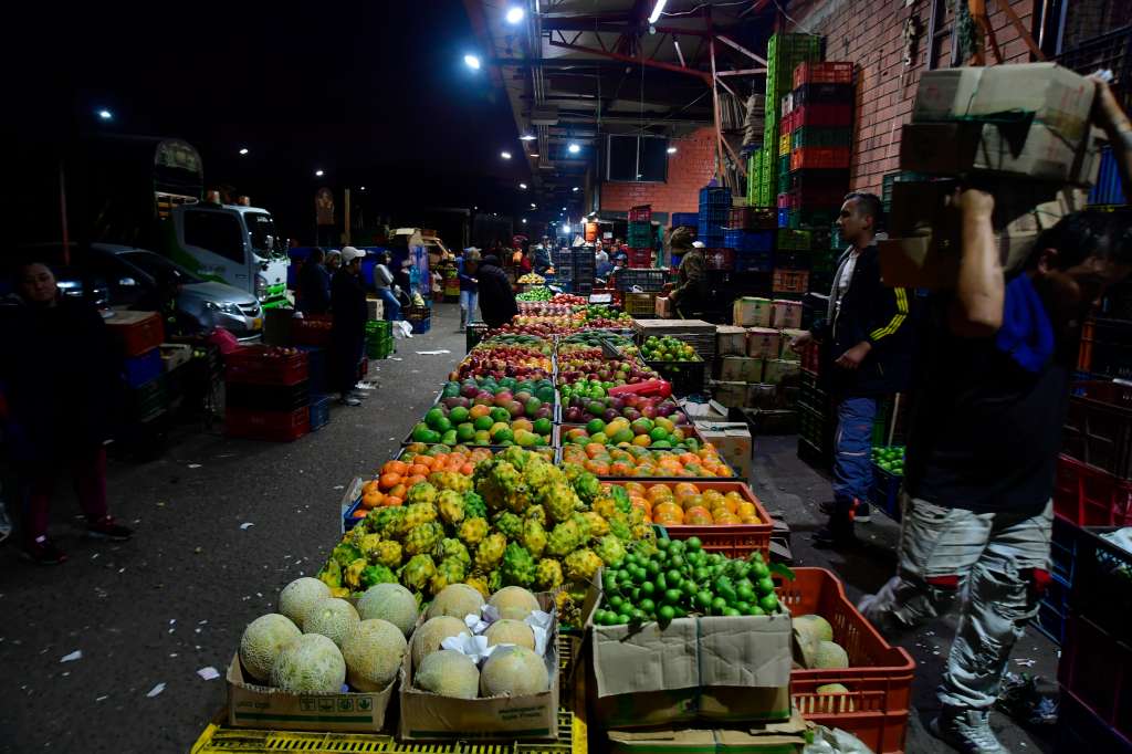Plaza de mercado ubicada al sur de Bogotá, durante el paro camionero del 2024.
