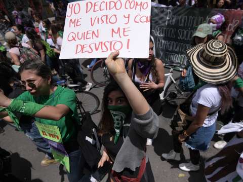Así se movió la marcha en rechazo de presunta agresión sexual a joven en un Sitp