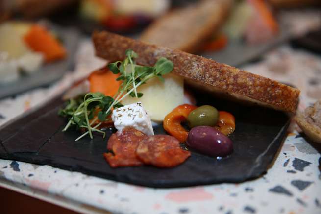 Vivimos una experiencia gastronómica con el Grupo Seratta en el lanzamiento del portal web de la Revista Cromos.