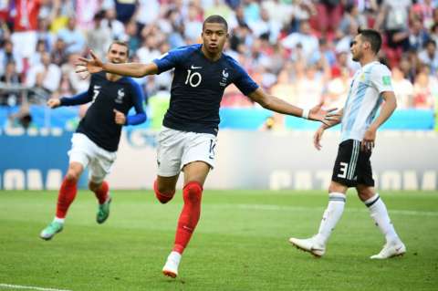 Mbappé: "Es halagador que me comparen con Pelé"