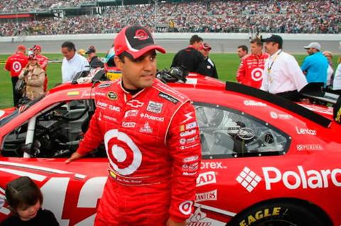 Pole para Montoya en Copa Sprint de la Nascar