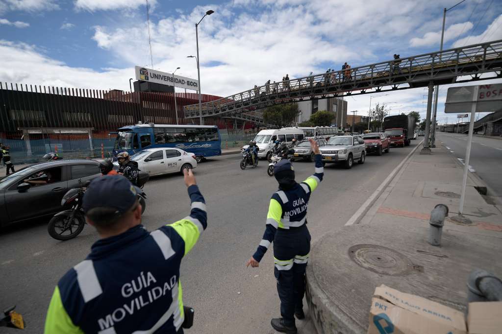 Aspectos del primer plan retorno del año por la autopista sur de Bogotá y el municipio de Soacha