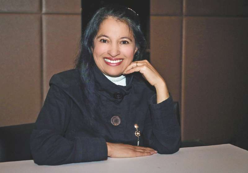 Luz Alexi Castillo, periodista y creadora de la historia, y quien también diseñó ‘Del wok al mollo’, serie inspirada en hechos reales ganadora en la convocatoria Abre Cámara 2021.