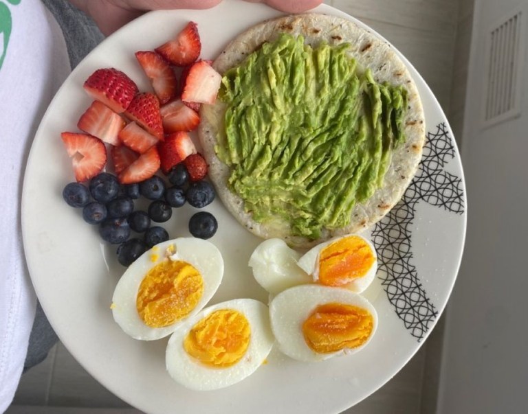¿El desayuno es la comida más importante del día? Esto dice la ciencia