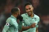 Jugadores del Arsenal fueron grabados inhalando gas de la risa