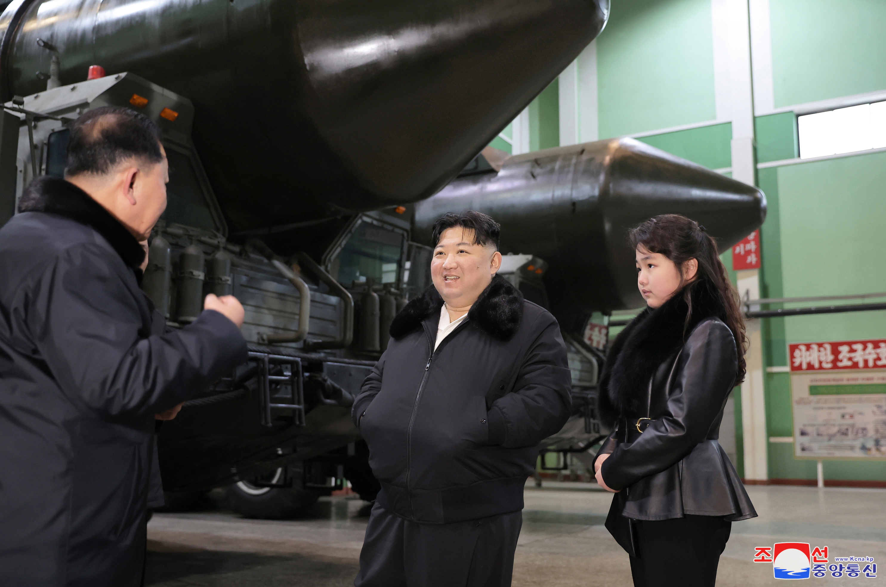Undisclosed (Korea, Democratic People''s Republic Of), 04/01/2024.- An undated photo released by the official North Korean Central News Agency (KCNA) on 05 January 2024 shows North Korean leader Kim Jong Un and his daughter Ju Ae inspecting a missile launcher production facility in an undisclosed location in North Korea. According to KCNA, Kim Jong Un calls for expanded production of 'various TELs (transporter erector launcher) for tactical and strategic weapon' for the country to be 'firmly prepared for a military showdown with the enemy'. EFE/EPA/KCNA EDITORIAL USE ONLY EDITORIAL USE ONLY