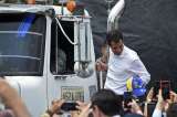 En buques, camionetas y catorce camiones: así avanza la ayuda a Venezuela