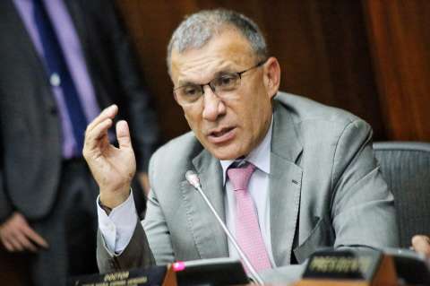 Barreras denuncia presunta desaparición de una niña que estaba en manos del Ejército
