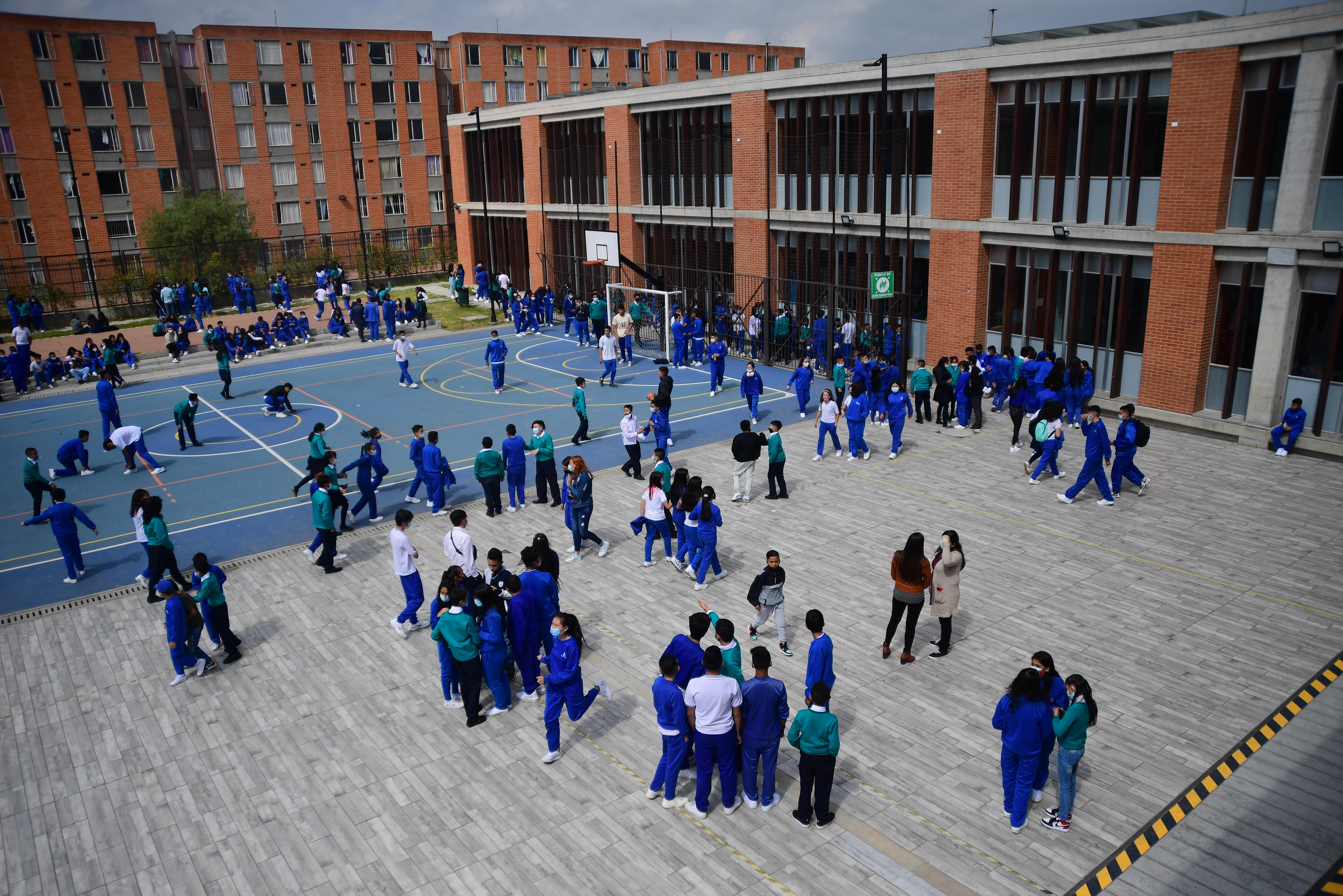 Regreso a clases en los colegios de públicos de Bogotá durante la pandemia del Covid-19 que contó con la asistencia de la alcaldesa Claudia López