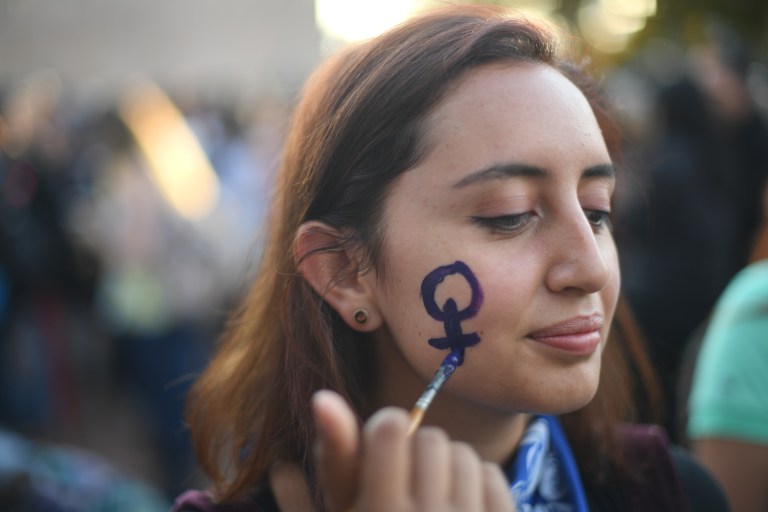 Las perspectivas de tres expertas sobre los ciclos de la violencia de género