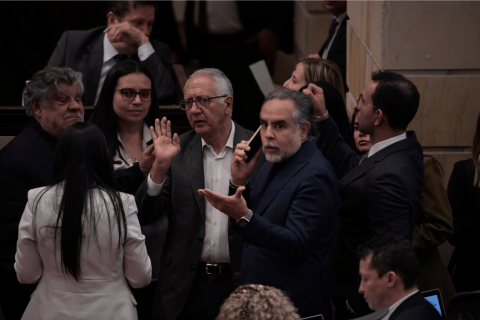 Esta es la tutela con la que buscan destrabar la reforma a la salud de Petro en Senado