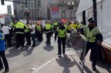 Policía refuerza seguridad en todo EE.UU. tras explosiones en Boston