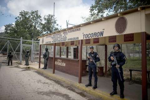 Venezuela liberó a estudiantes de cine que fueron capturados tras grabar cerca de una cárcel