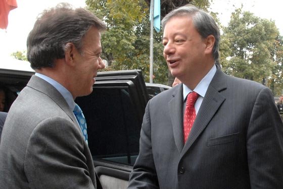 El exministro Gabriel Silva Lujan junto al presidente Juan Manuel Santos.
