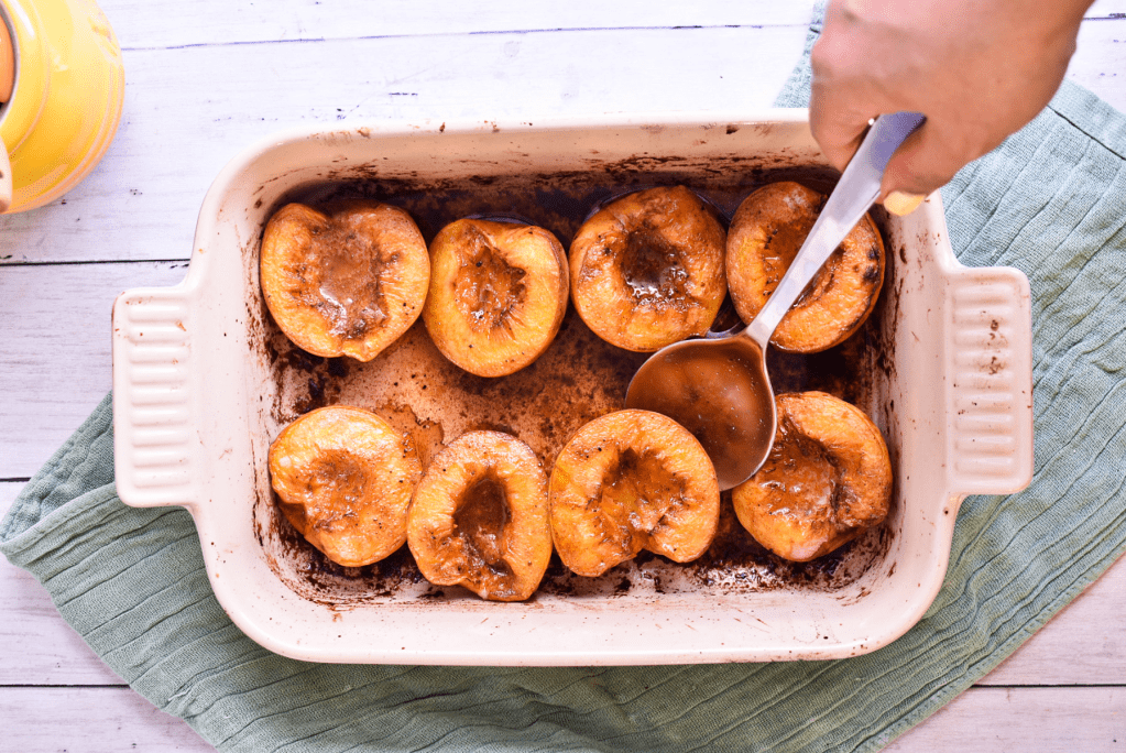 Duraznos asados al horno