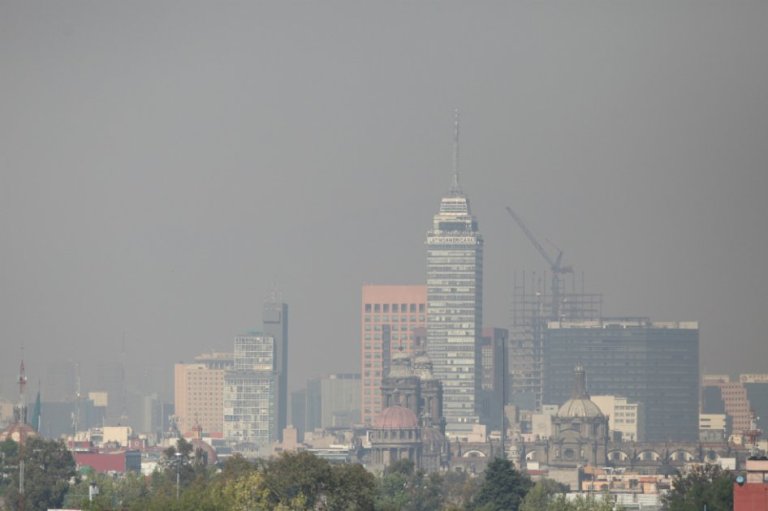 Aplican «medidas extraordinarias» para reducir la contaminación en México