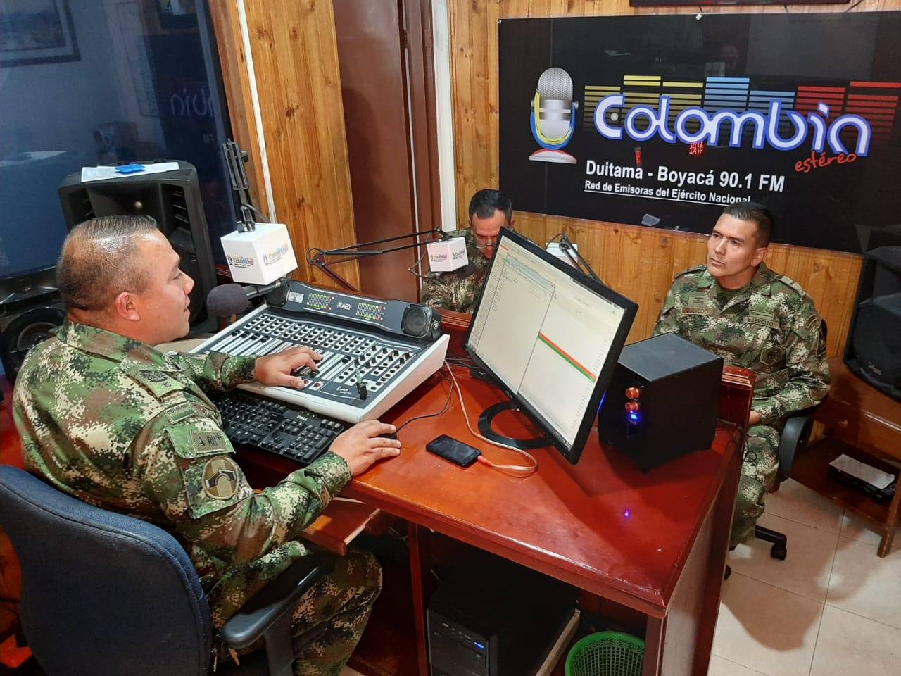 Sede de Colombia Estéreo, del Ejército, en Duitama (Boyacá).