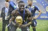 Declararon a Benjamin Mendy “no culpable” en seis casos de violación